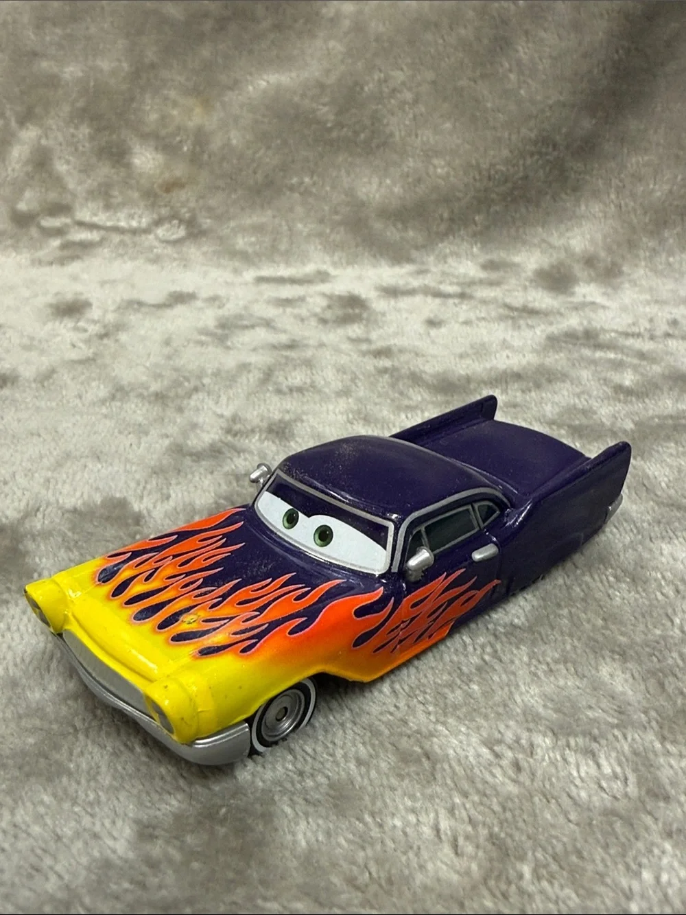 🏎️ Disney Pixar Cars Rare Greta 1:55 Diecast Purple With Flames On Hood & Side